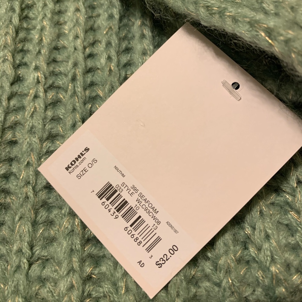 Lauren Conrad Green Super Soft Infinity Scarf - Picture 5 of 6